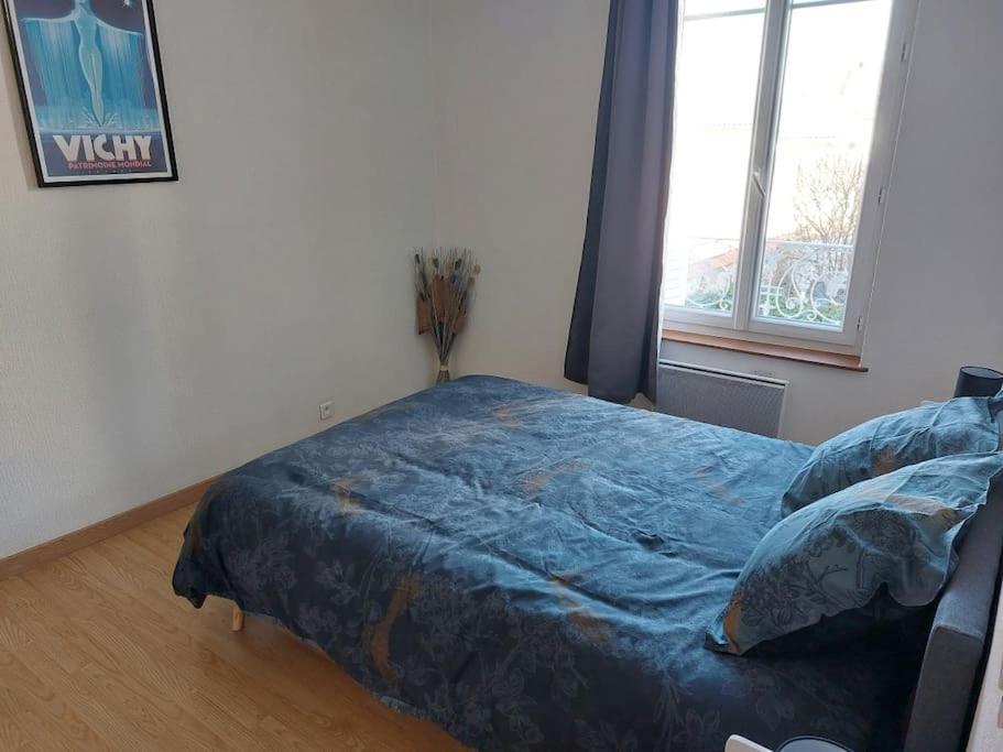 Appartement Proche Des Parcs Vichy Eksteriør billede